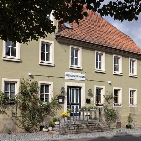 Gasthaus zum Schwan Castell Exterior foto