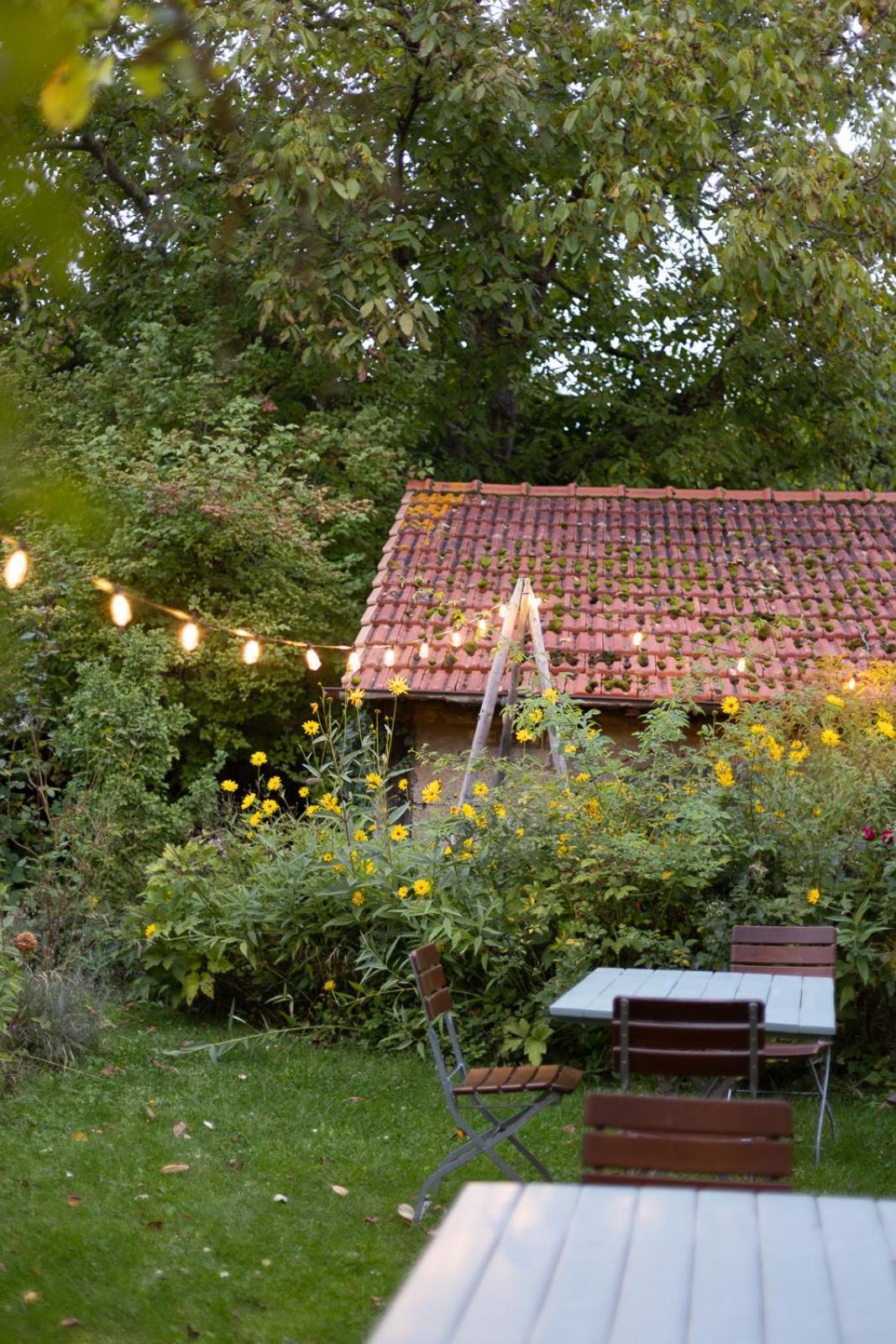 Gasthaus zum Schwan Castell Exterior foto